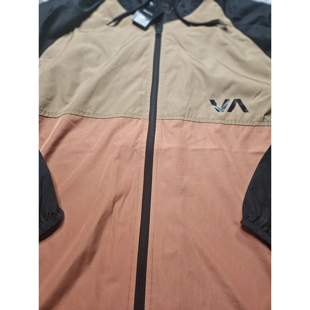New RVCA Windbreaker Hoodie Ryder Jacket Size Large lightweight outdoor NWT